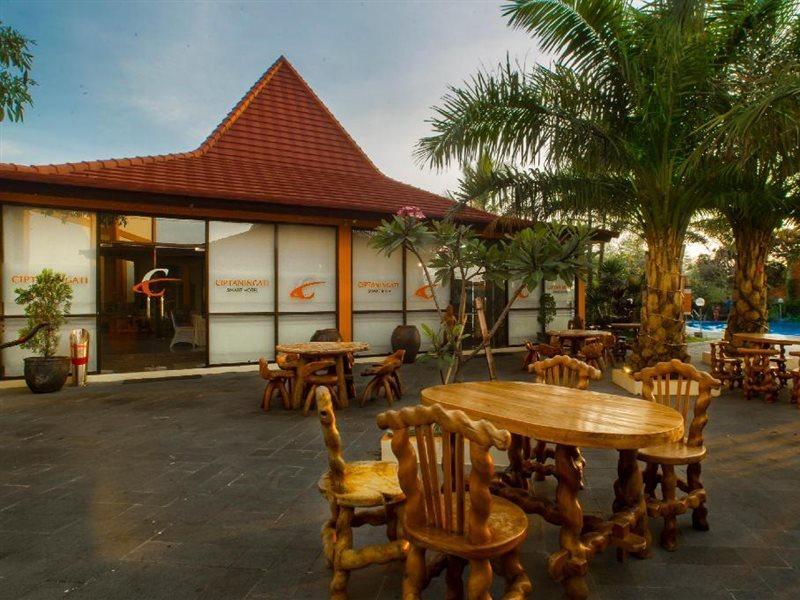 Ciptaningati Hotel Batu  Ngoại thất bức ảnh