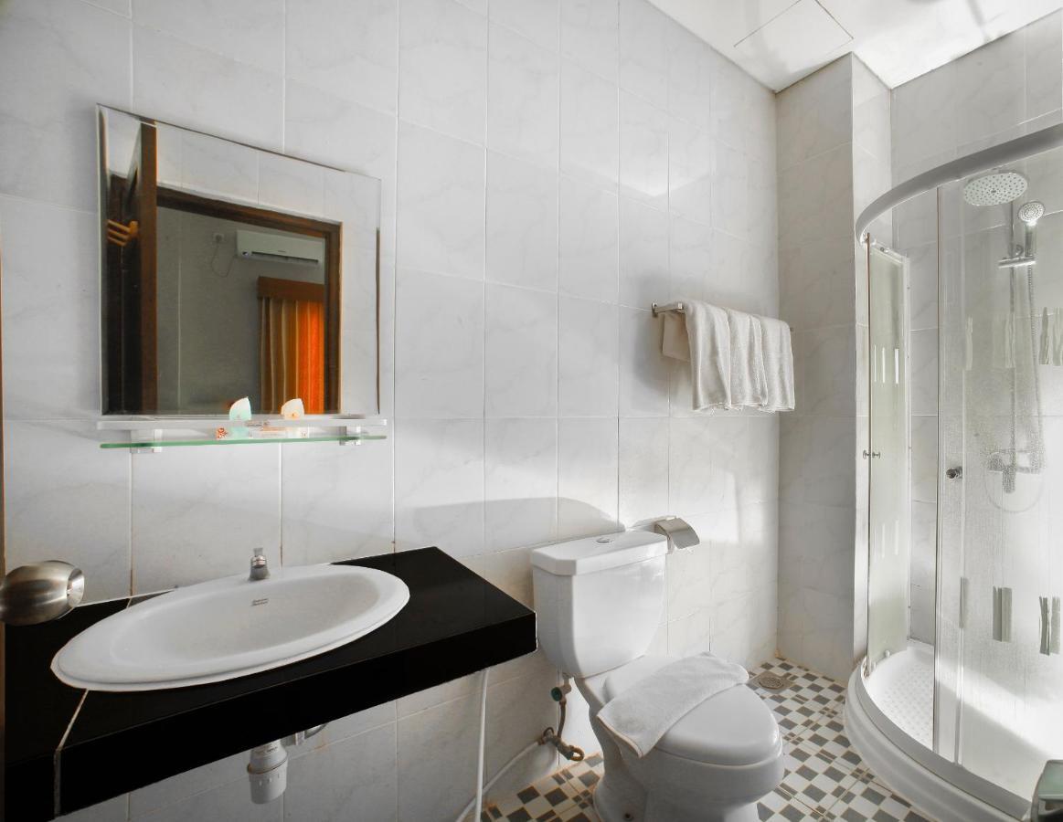 Ciptaningati Hotel Batu  Ngoại thất bức ảnh